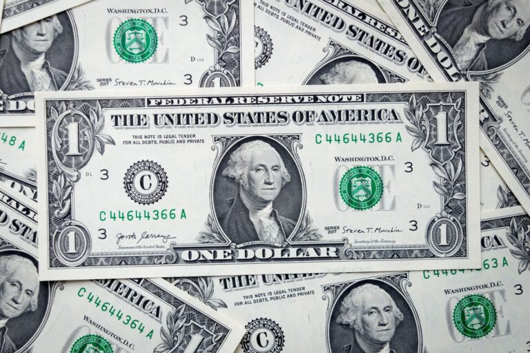 2026-09-20-federal-reserve-raises-interest-rates-amidst-eco-feat-1