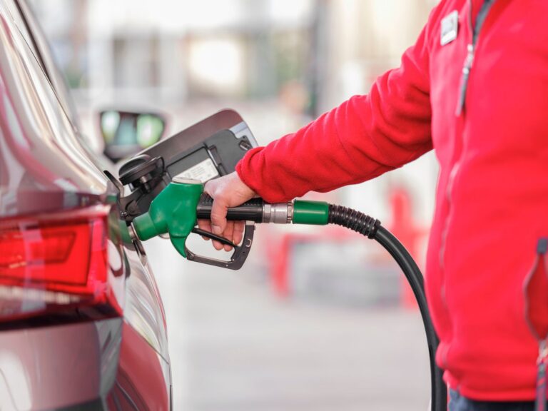 2026-09-22-lawmakers-propose-gas-tax-break-and-commuter-ded-feat