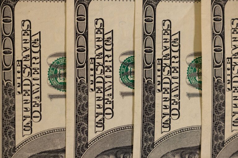 2026-09-22-rising-treasury-yields-what-s-driving-the-market-feat