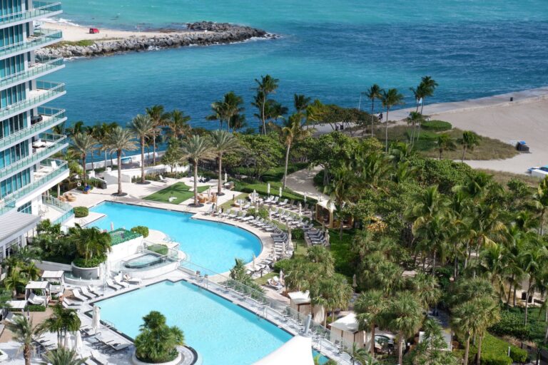 2026-10-05-miami-s-hotel-branded-residences-the-new-wave-of-feat
