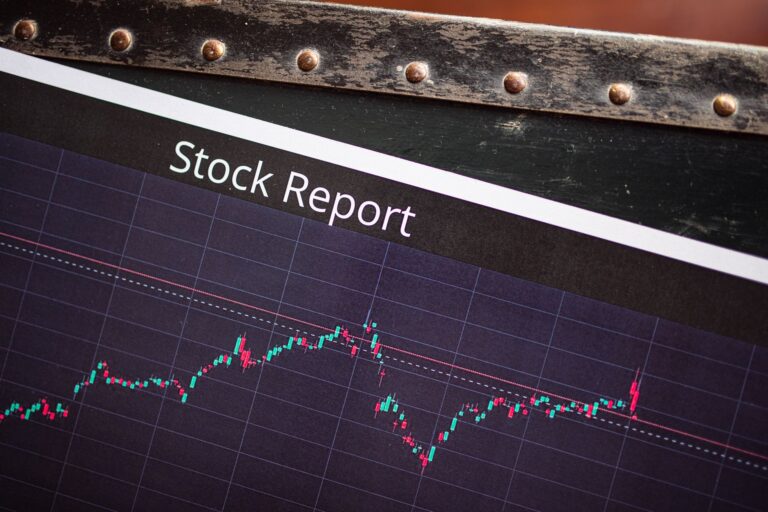 2026-10-12-jpmorgan-and-goldman-sachs-earnings-in-focus-ami-feat