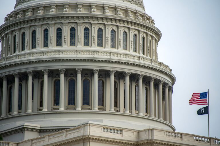 2026-10-13-trust-in-federal-government-hits-record-low-amid-feat